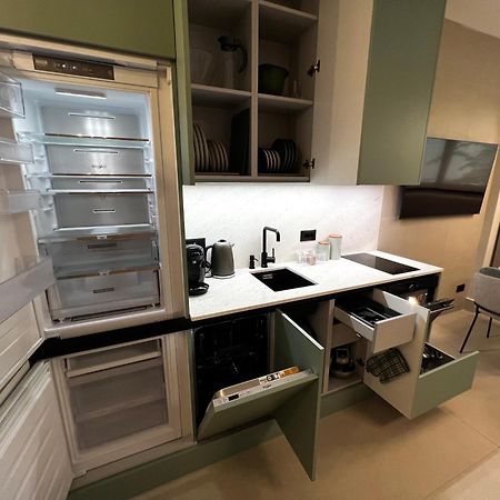 Golden Beach Suites Sarandë Eksteriør billede