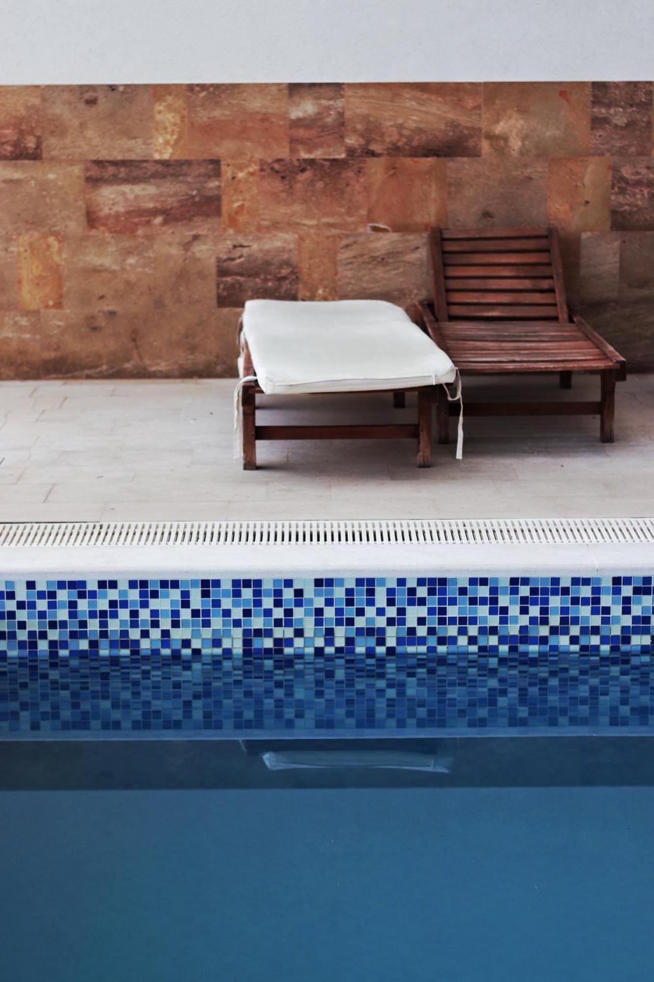 Golden Beach Suites Sarandë Eksteriør billede